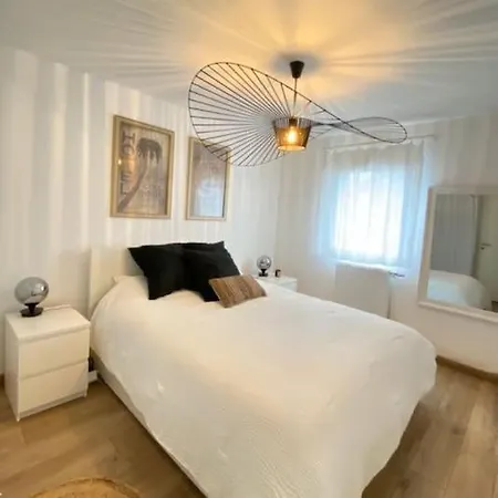 Appartement Avec Jardin Prive A